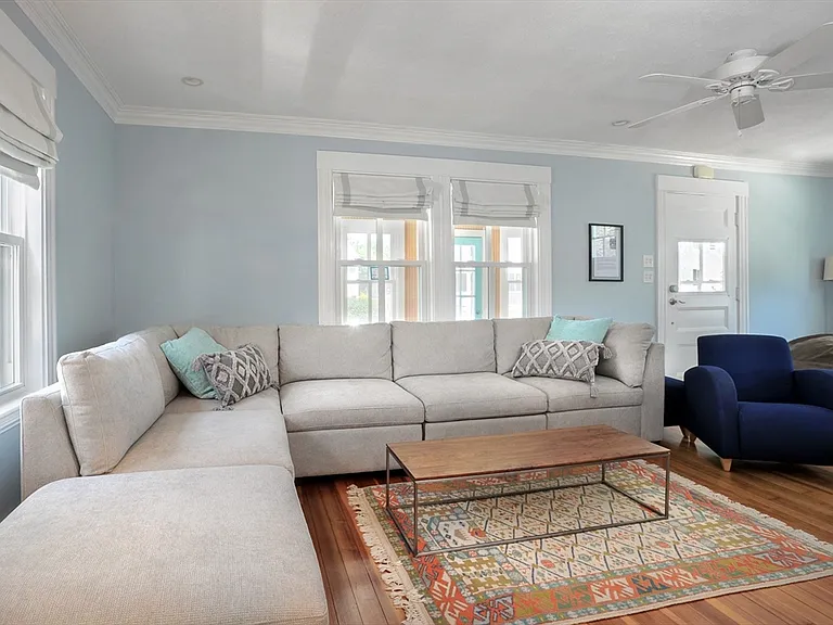 62 F St #BEACHSIDE — Photo 5