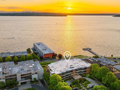 725 1st Street S #104, Kirkland, WA, 98033