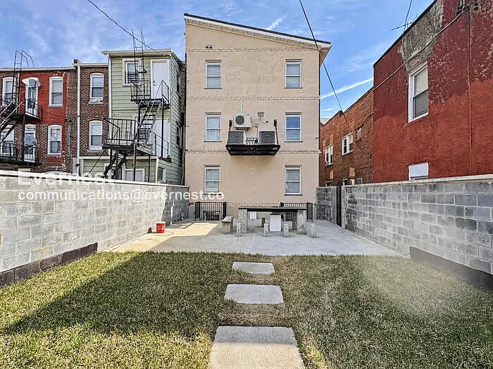 2438 Callow Ave — Photo 18