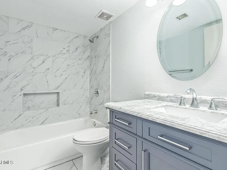 14237 N 41st Dr — Photo 11