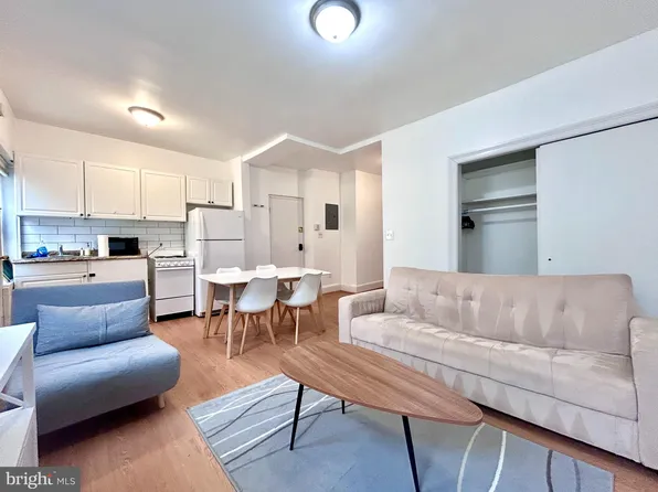 1544 Independence Ave SE APT 3, Washington, DC 20003