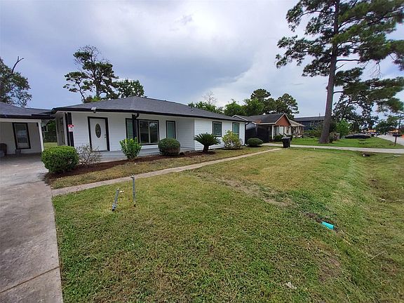 4th image of 8609 Homewood Ln