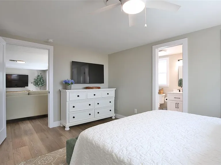 211 Island Cir — Photo 18