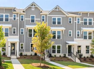 226 College Cir, Hapeville, GA 30354