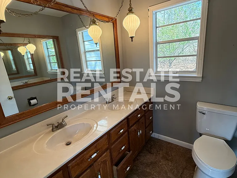 688 Sutton Bridge Rd — Photo 6