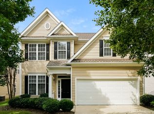 8115 Willowglen Dr, Raleigh, NC 27616