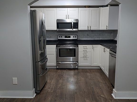 2nd image of 5275 Scenic Dr