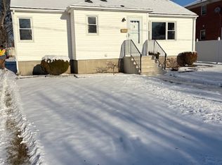 3 Myrtle Ave, Danbury, CT 06810