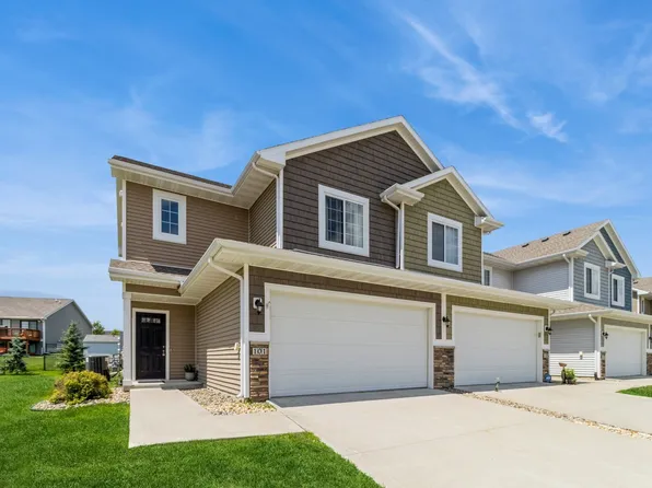 101 Sycamore Ln, Norwalk, IA 50211