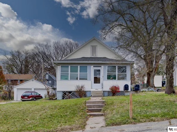 5259 S 49th Ave, Omaha, NE 68117