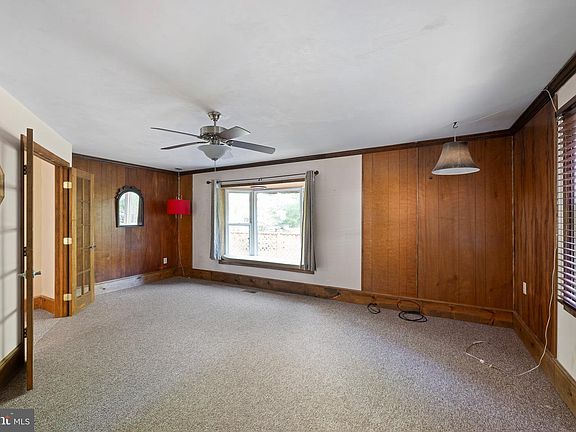 4th image of 420 Lafferty Ln