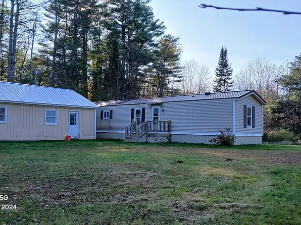 644 Ridge Rd, Windsor, ME 04363