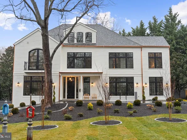 5125 Upton St NW, Washington, DC 20016