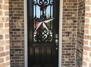 1221 Flamingo Rd, Forney, TX 75126