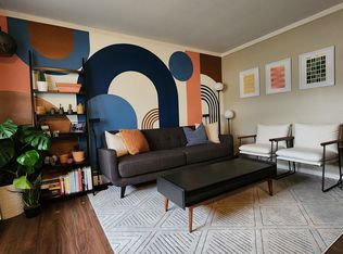 1831 W Forteen Mile Rd, Royal Oak, MI 48073