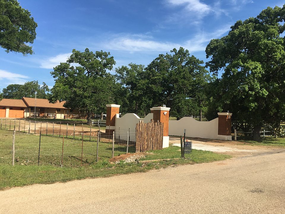 1st image of 347 S Woodland Dr