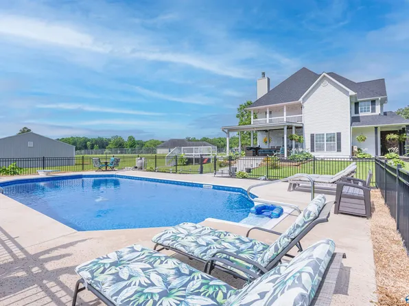 1395 Manley Rd, New Market, AL 35761