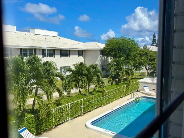 299 SW 7TH Street #2070, Boca Raton, FL 33432
