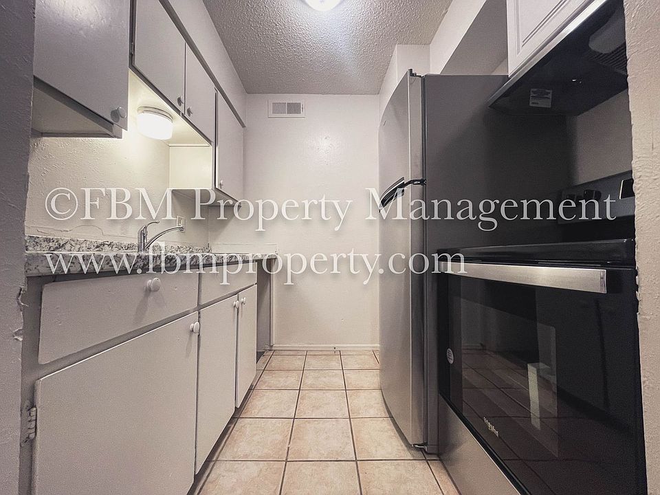 The Village nf 1401 N Clay St Ennis TX Zillow