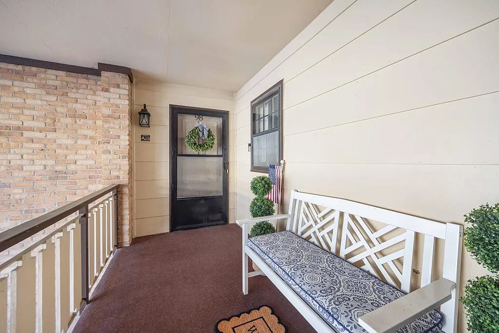 2525 Norris Rd APT 98 photo 1