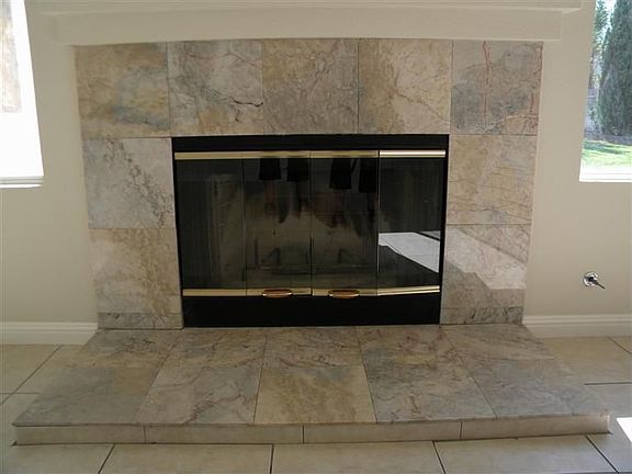 4th image of 459 Winemaker St