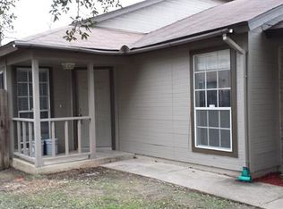 301 Greenlawn Blvd, Round Rock, TX 78664