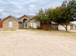 9917 W Riggs Dr, Odessa, TX 79764