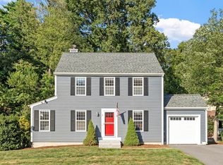 2 Blueberry Ln, Hudson, MA 01749