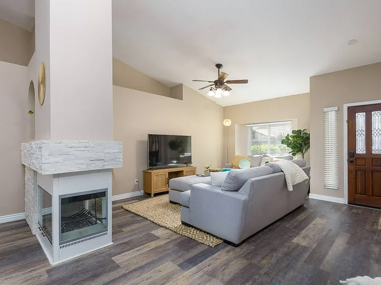 650 W Palo Verde St — Photo 30