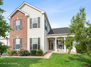 2014 Greenview Dr, Woodstock, IL 60098