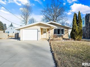 2213 W Clarke Ave, West Peoria, IL
