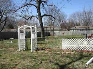 1106 S Saint Louis St, Concordia, MO 64020