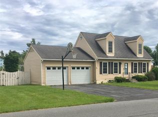 1235 Lachenauer Dr, Watertown, NY 13601