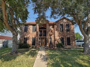 7401 Lake Livingston Dr, Corpus Christi, TX 78413