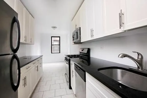 Sold by Veritas Property Management | media 7