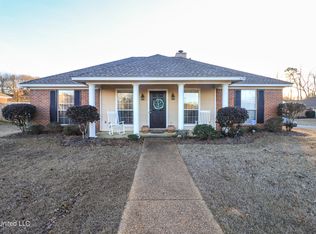2045 S Cobblestone Cv, Brandon, MS 39042