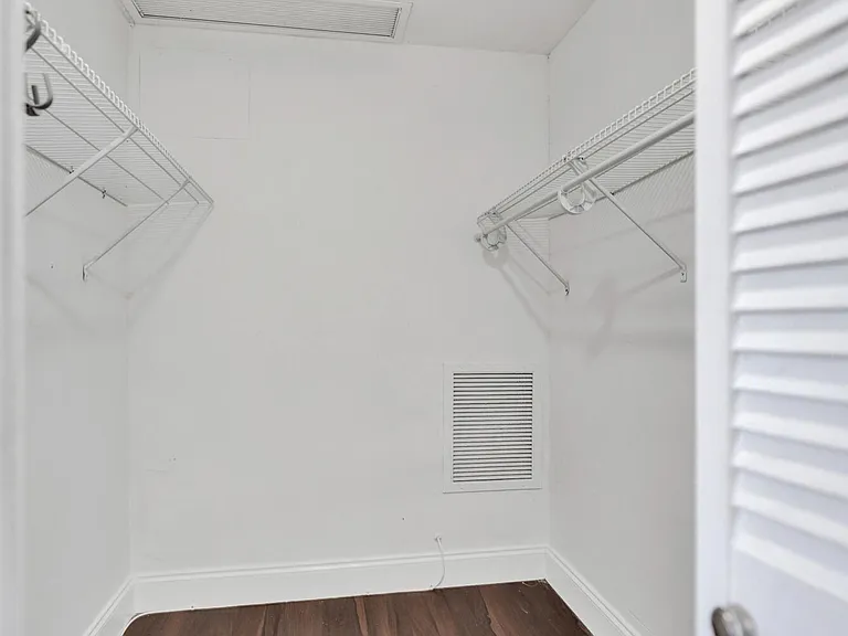 2640 Garden Dr S #301 — Photo 31