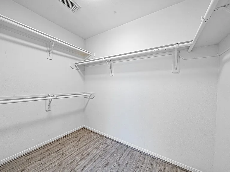 12918 Stratford Mill Ln — Photo 29