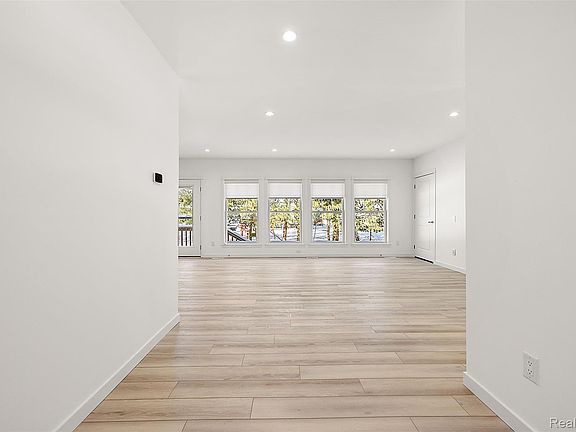 3rd image of Bishop Rd