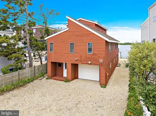 9 W 40th St, Brant Beach, NJ