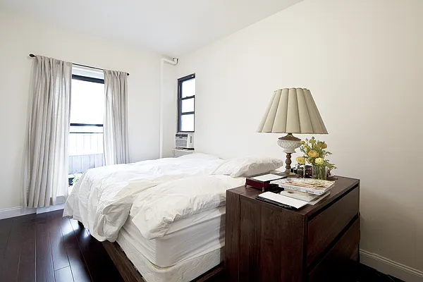 Rented by Creed Realty Group | media 3