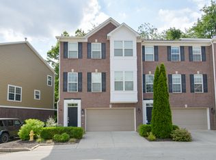 1025 Orlando St, Carmel, IN 46032
