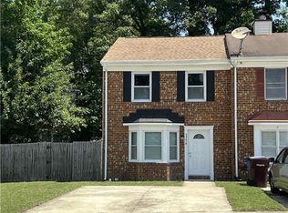 3306 Golden Oaks Ln, Chesapeake, VA 23321