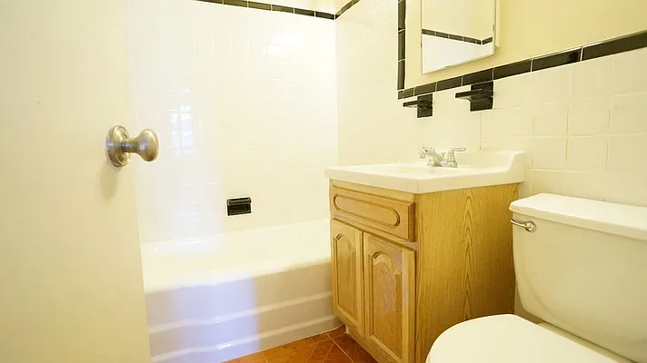 Rented by Haven Group Real Estate, LLC | media 8