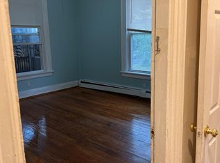 954 Park Ave #1, Woonsocket, RI 02895