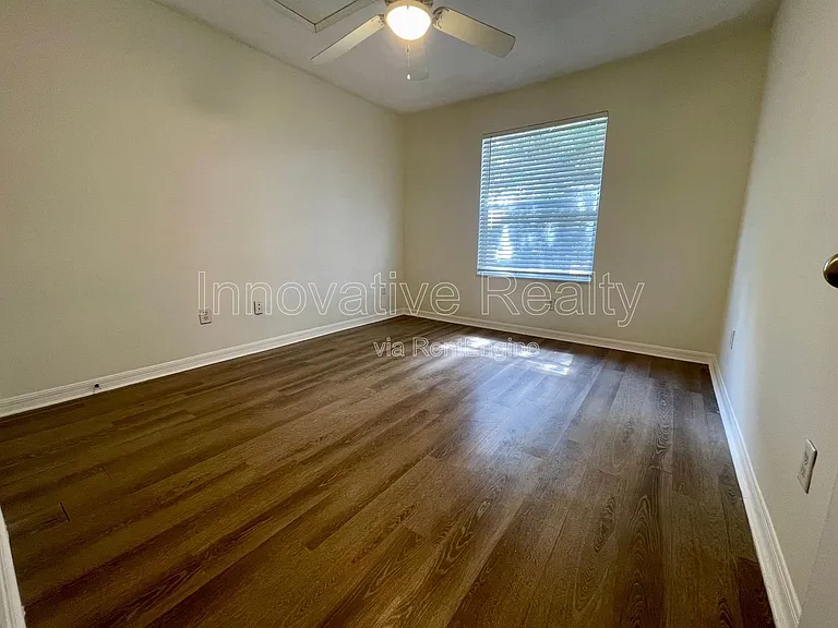 2482 Temple Grove Ln — Photo 16