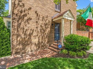 1100 Michigan Ct, Alexandria, VA 22314