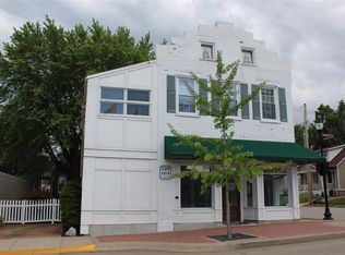 320 Jefferson St, Washington, MO 63090