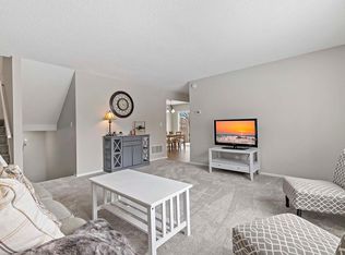 1483 Woodview Ave E, Saint Paul, MN 55122