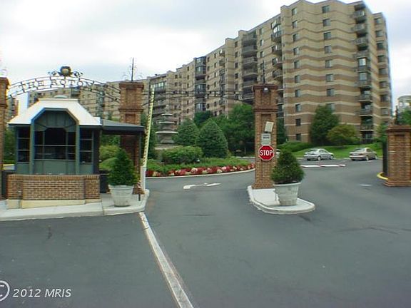 4th image of 8370 Greensboro Dr APT 714